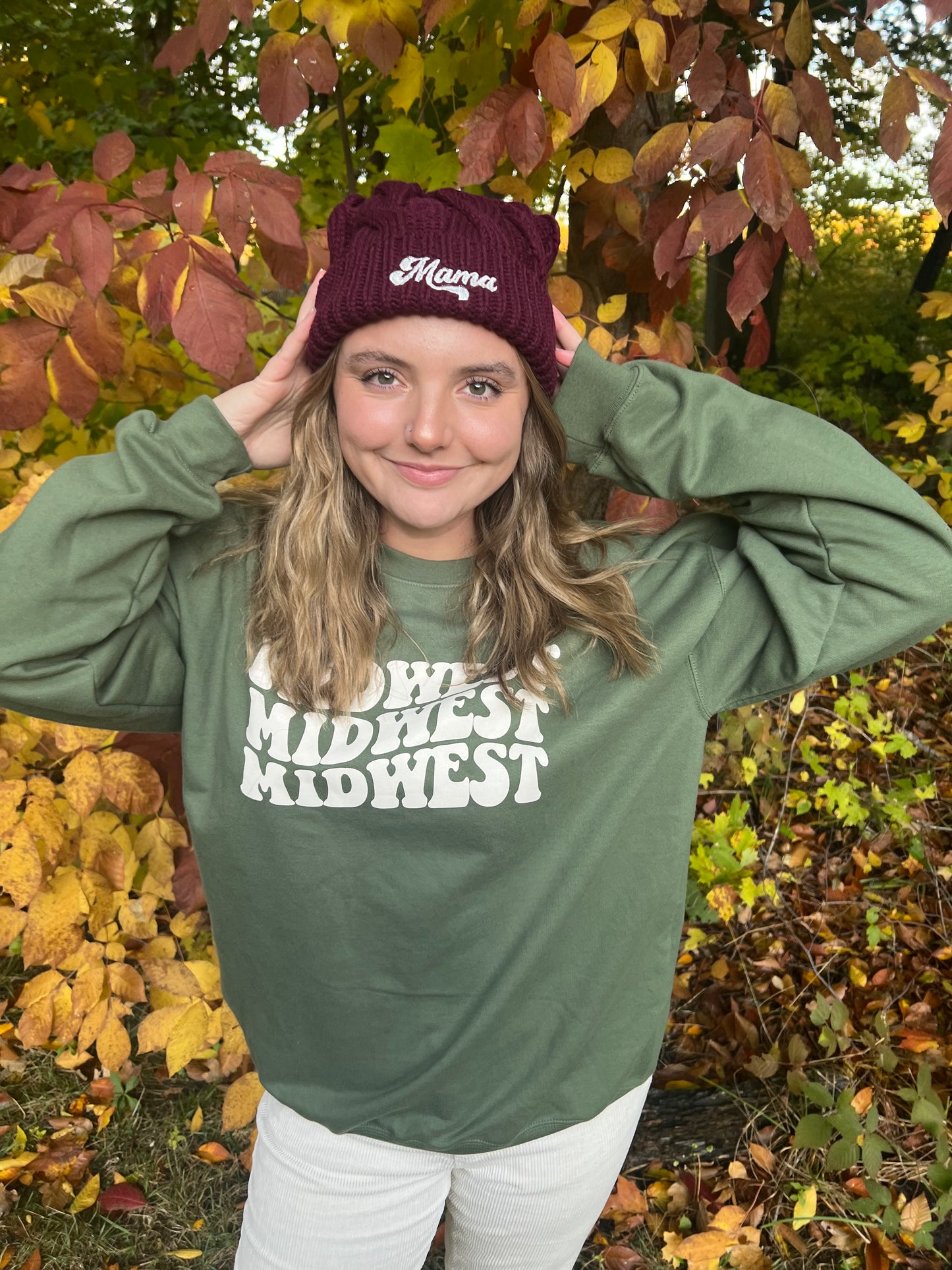 MAMA EMBROIDERED MAROON BEANIE