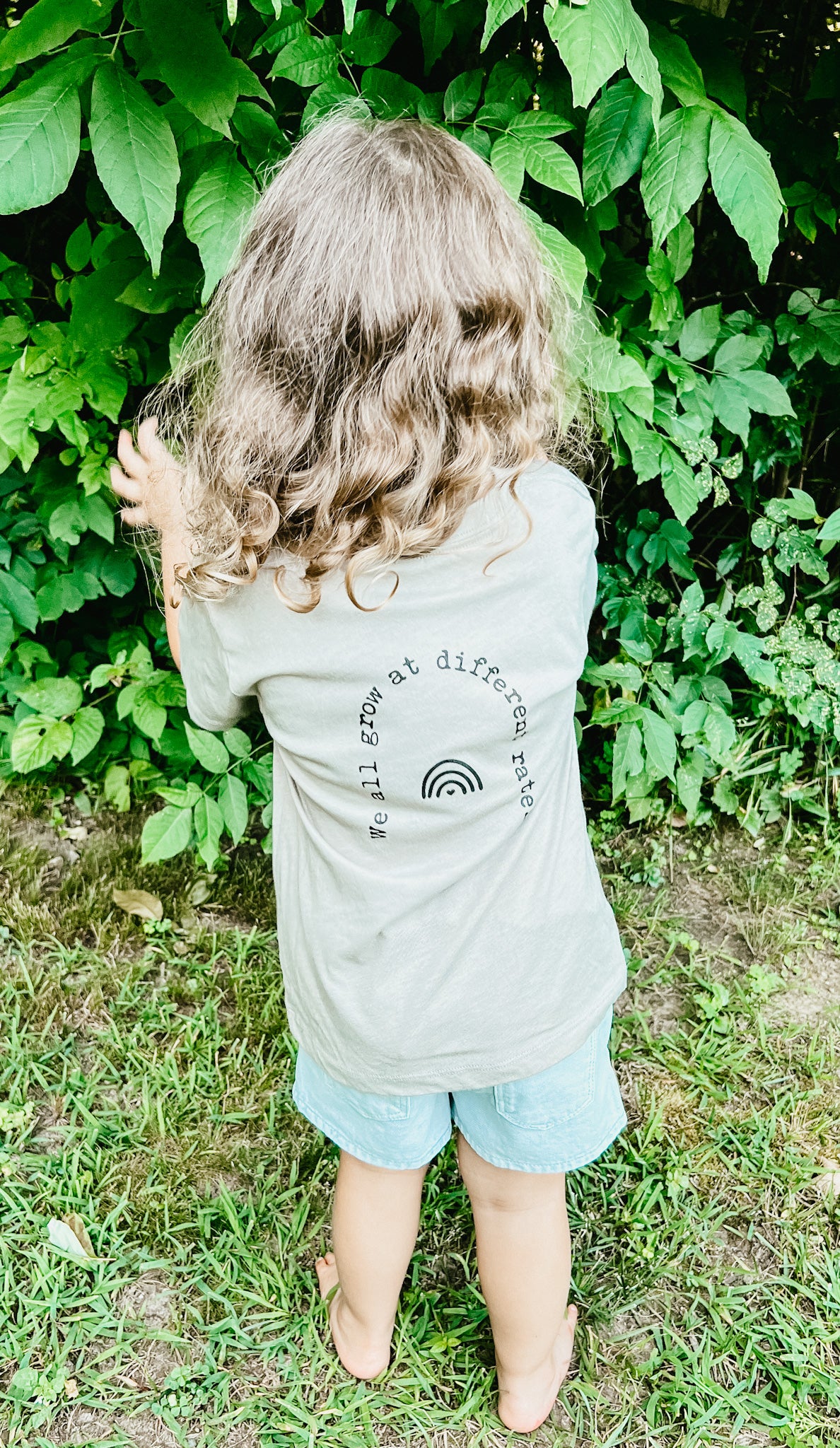 WE ALL GROW AT DIFFERENT RATES TODDLER SHORT SLEEVE