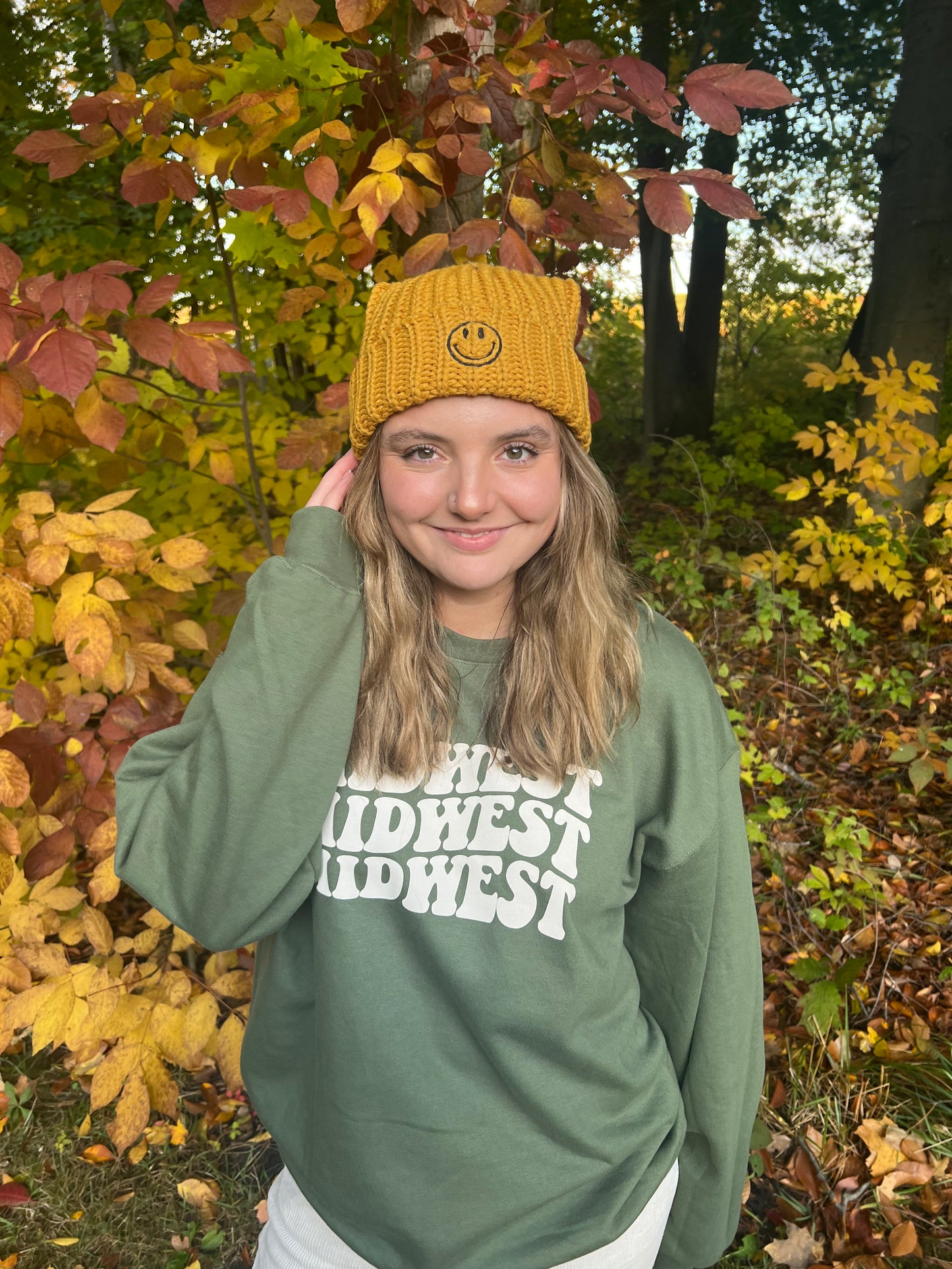 SMILEY FACE EMBROIDERED CAMEL BEANIE